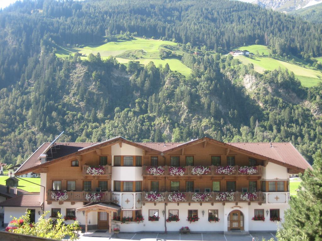 ホテル Stacklerhof ノイシュティフト・イム・シュトゥーバイタール エクステリア 写真